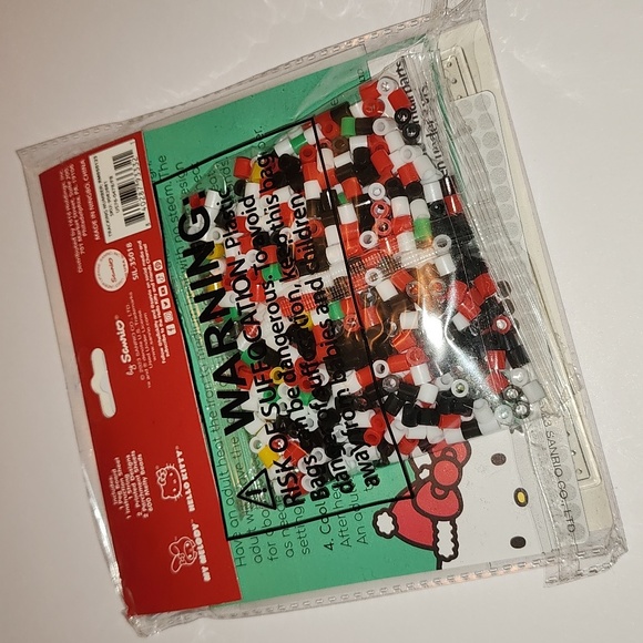 Brand New Hello Kitty and Friends Saniro Heat &Fuse Melty Beads Ornament Set - Picture 3 of 5